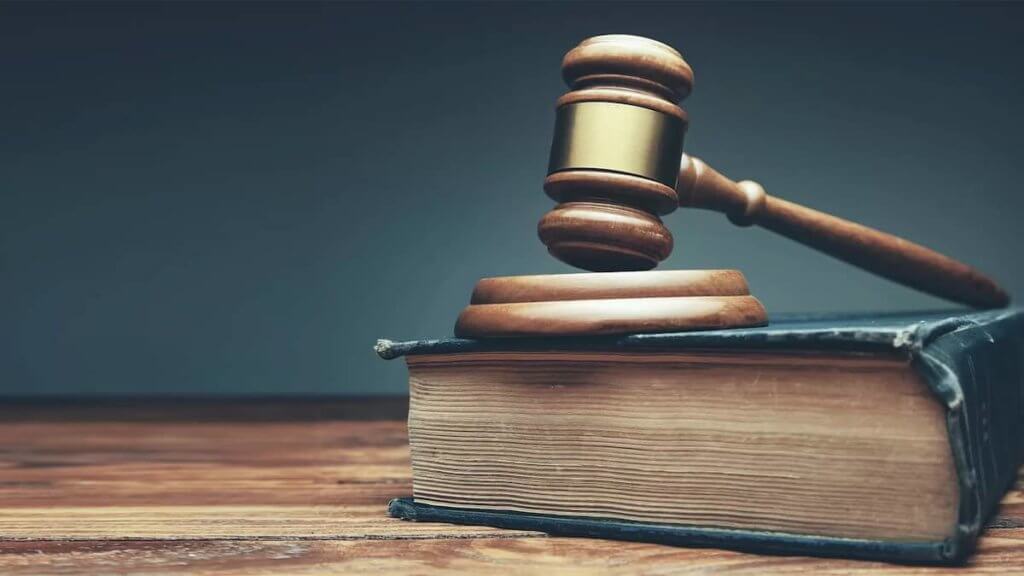 Адвокат по зберіганню наркотиків: чому потрібен захист