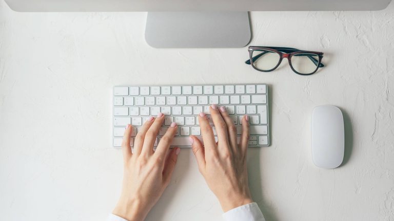 Коли варто звернутися до професійного бюро перекладів